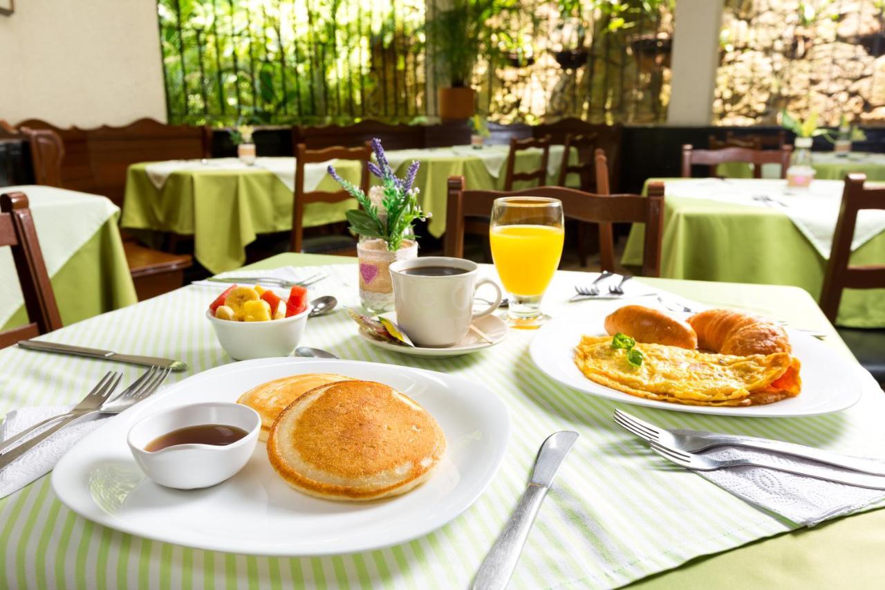 Hotel Stein Colonial Кали Экстерьер фото