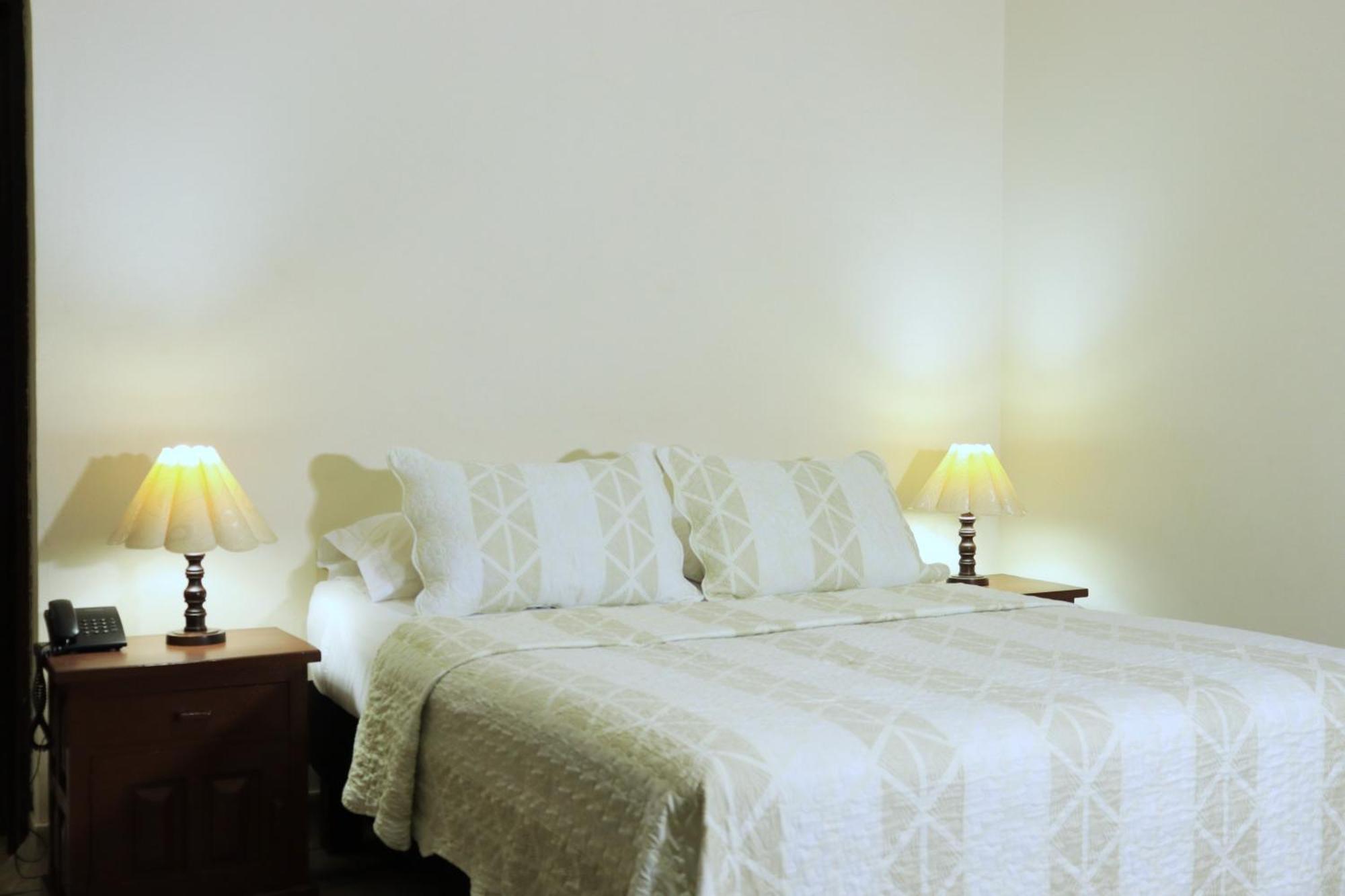 Hotel Stein Colonial Кали Экстерьер фото