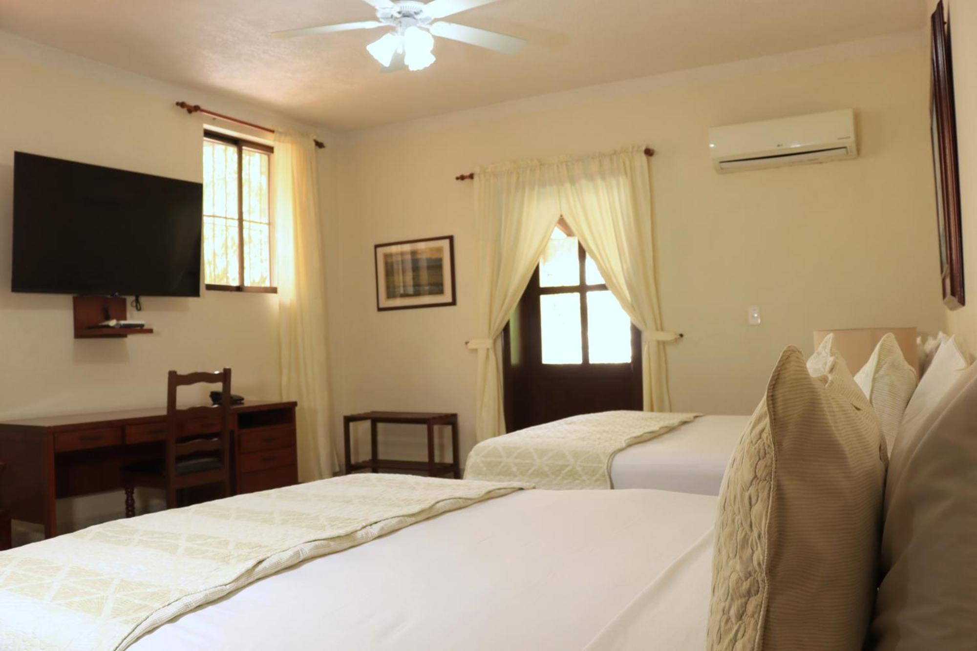 Hotel Stein Colonial Кали Экстерьер фото